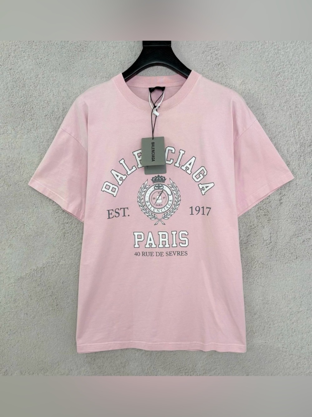 🚩steal Balenciaga Pink Paris Crest Short-Sleeve Tee
